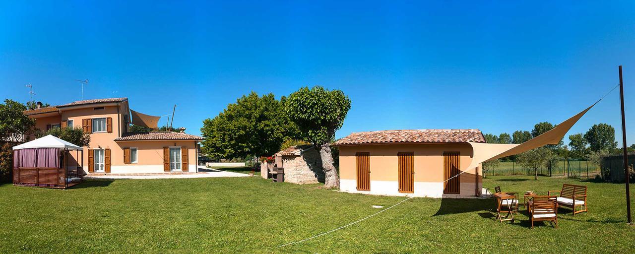 Appartamento Il Poggetto Corinaldo Esterno foto
